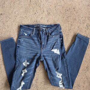 American Eagle Outfitters Women's Distressed Blue Jeans